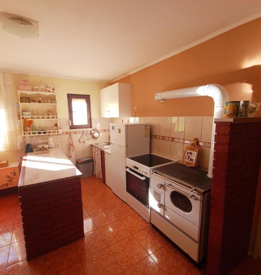 Ivan'S Holiday Home Virpazar Luaran gambar